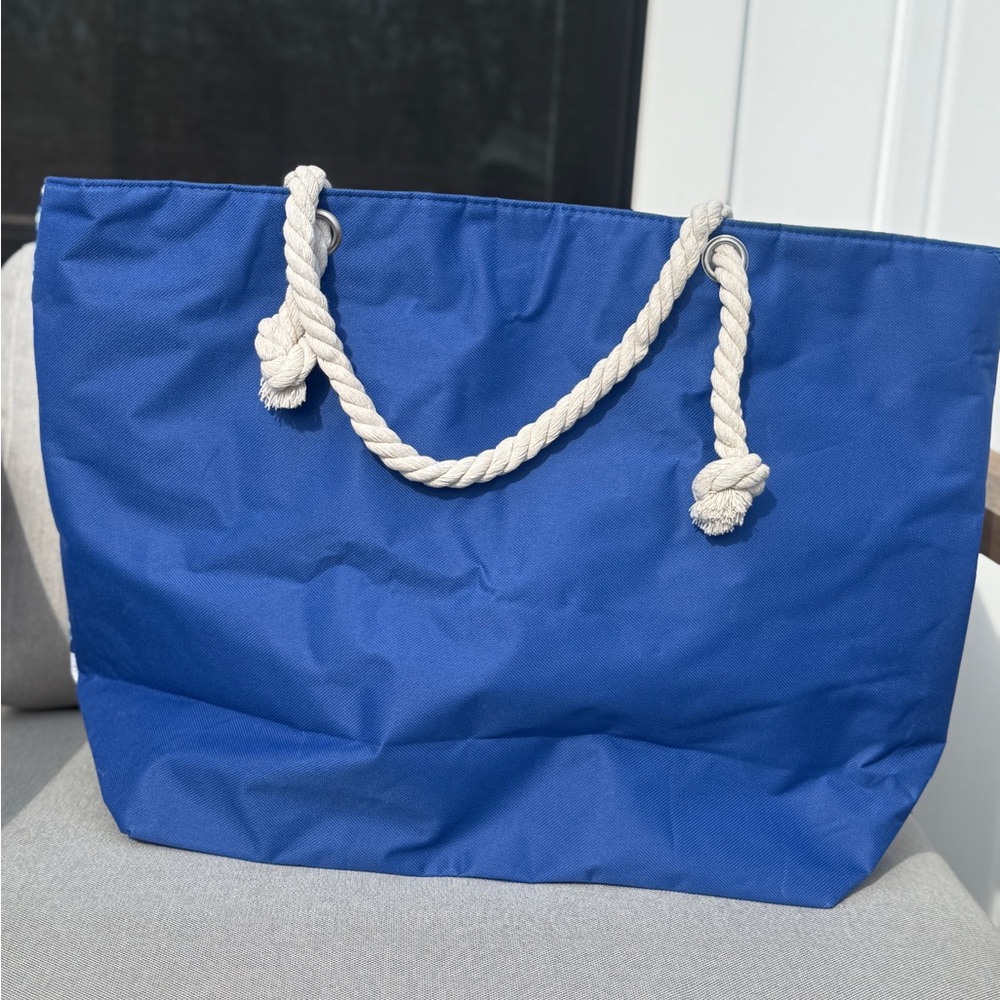 Evil Eye Waterproof Tote Bag with Pouch - Picture 3 of 5